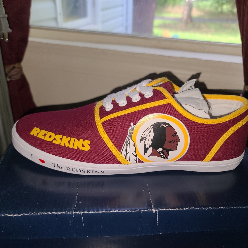 Bradford exchange Redskins shoes